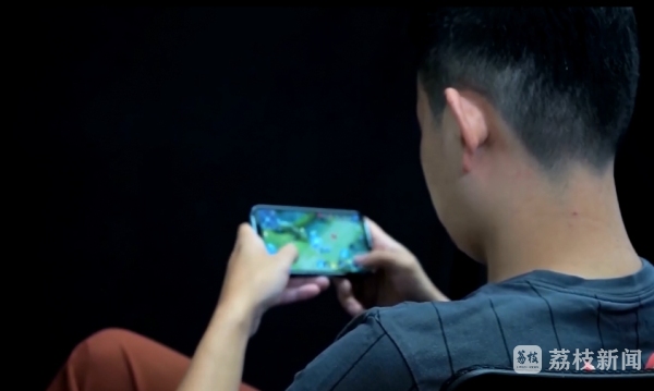 万博manbext网页版登录app(中国)官方网站民警安抚好胡女士的情谊-万博manbext网页版登录(中国)官方网站入口